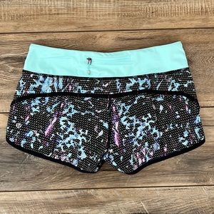 Lululemon Run Speed Short, EUC Size 6